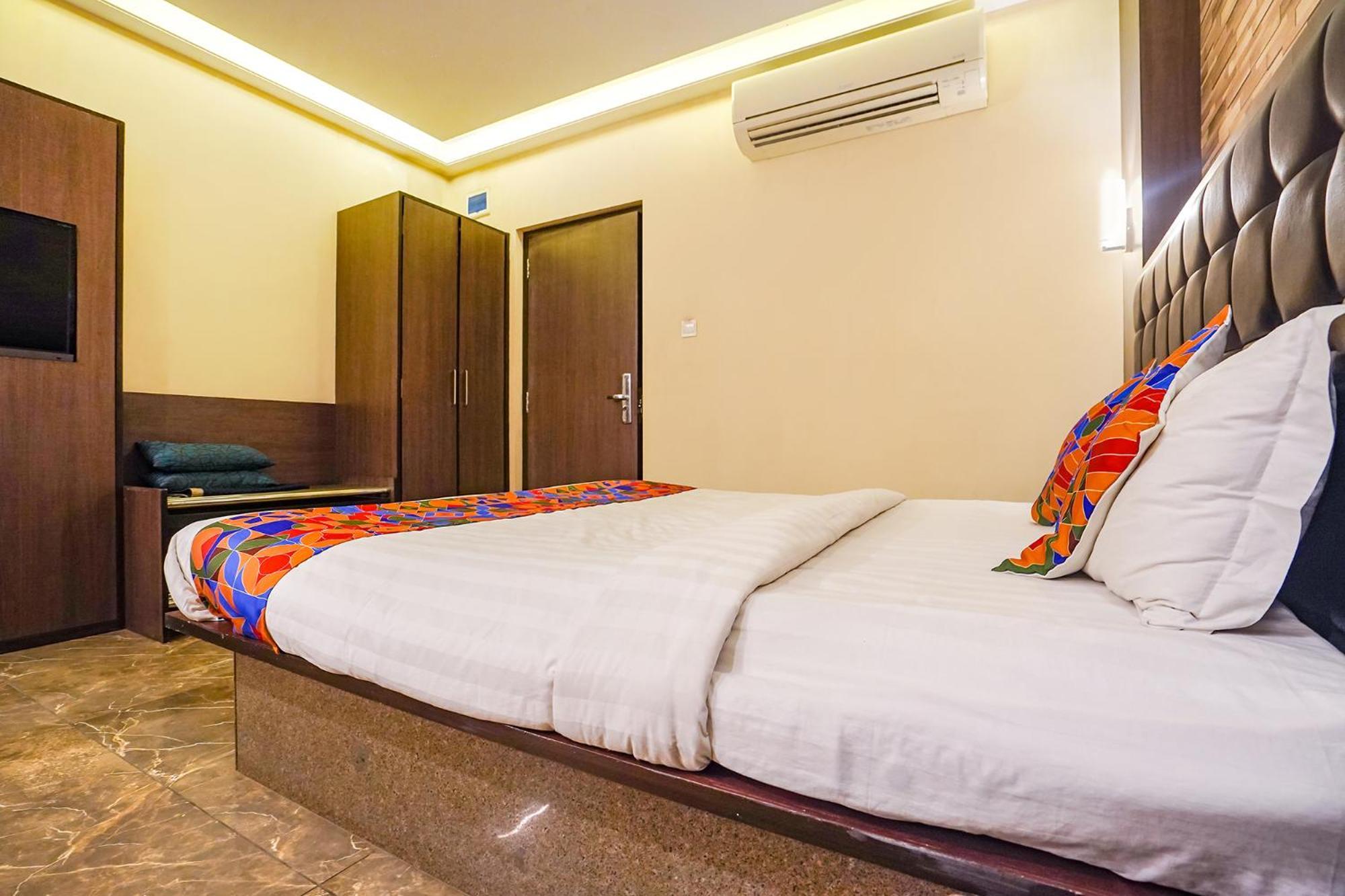 Fabhotel Jagannath - Nr Platinum Hospital, Sitabuldi 那格浦尔 外观 照片
