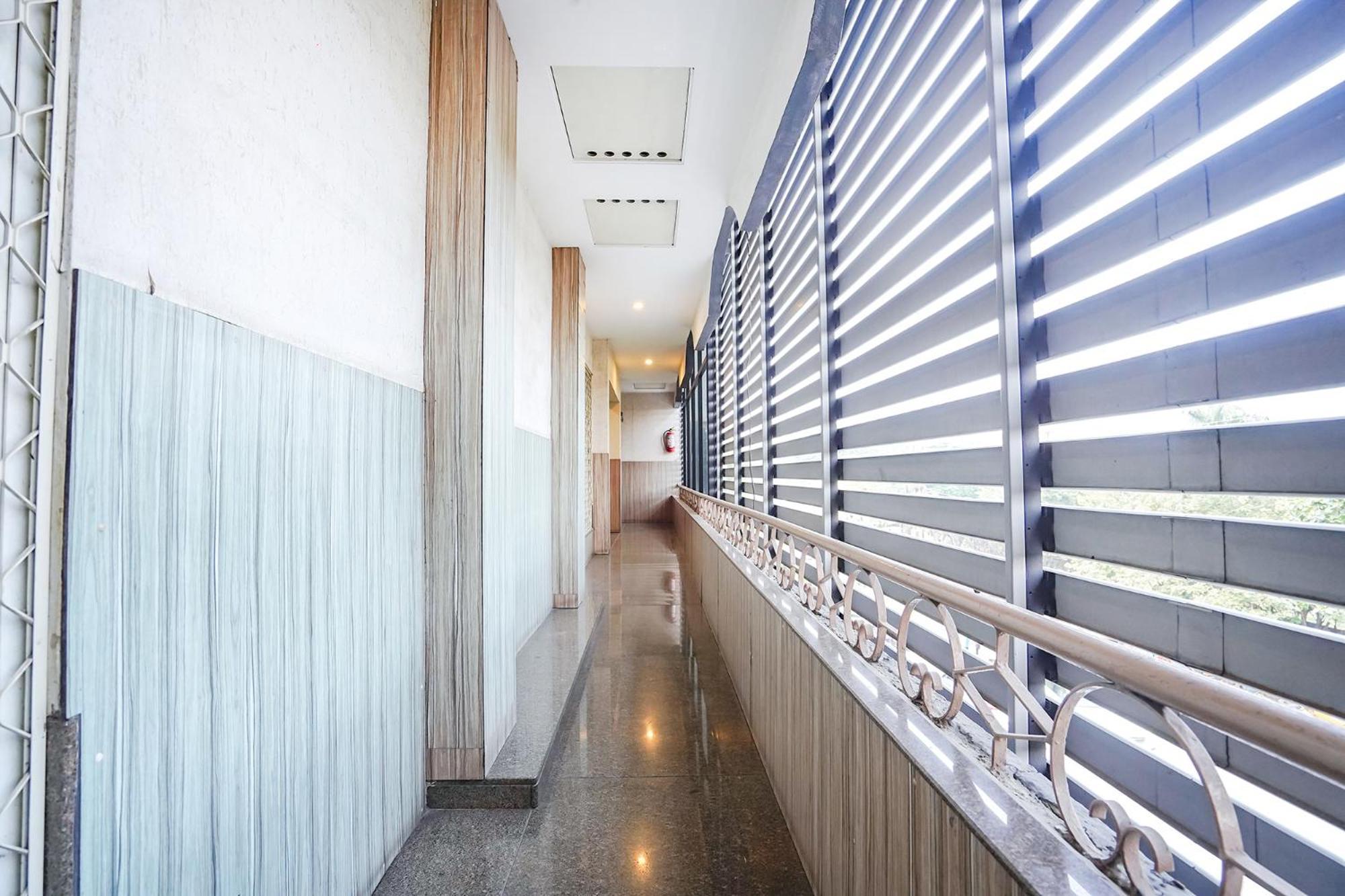 Fabhotel Jagannath - Nr Platinum Hospital, Sitabuldi 那格浦尔 外观 照片