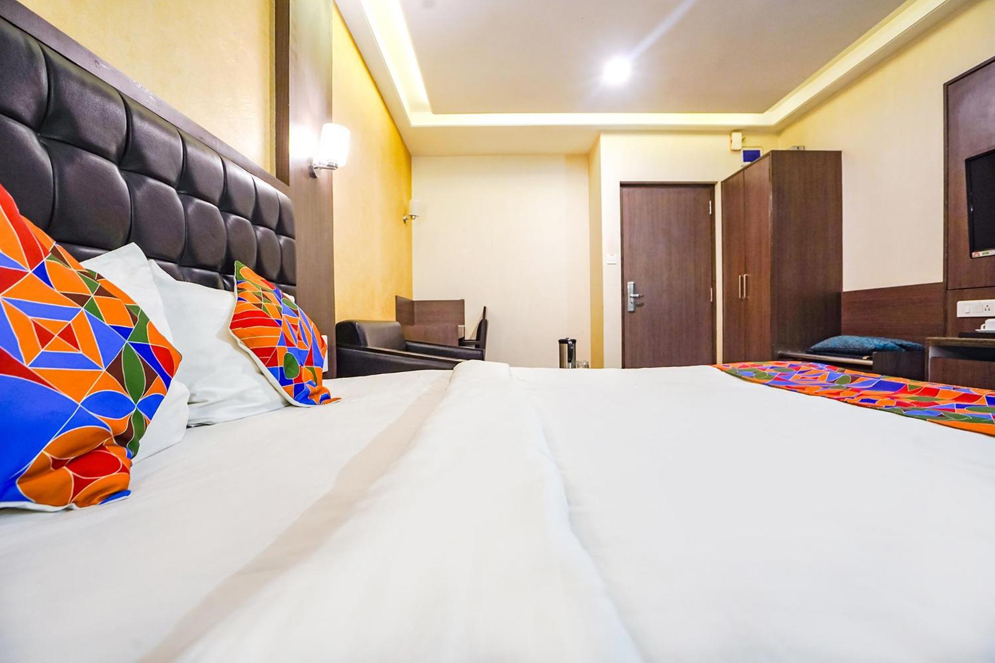 Fabhotel Jagannath - Nr Platinum Hospital, Sitabuldi 那格浦尔 外观 照片