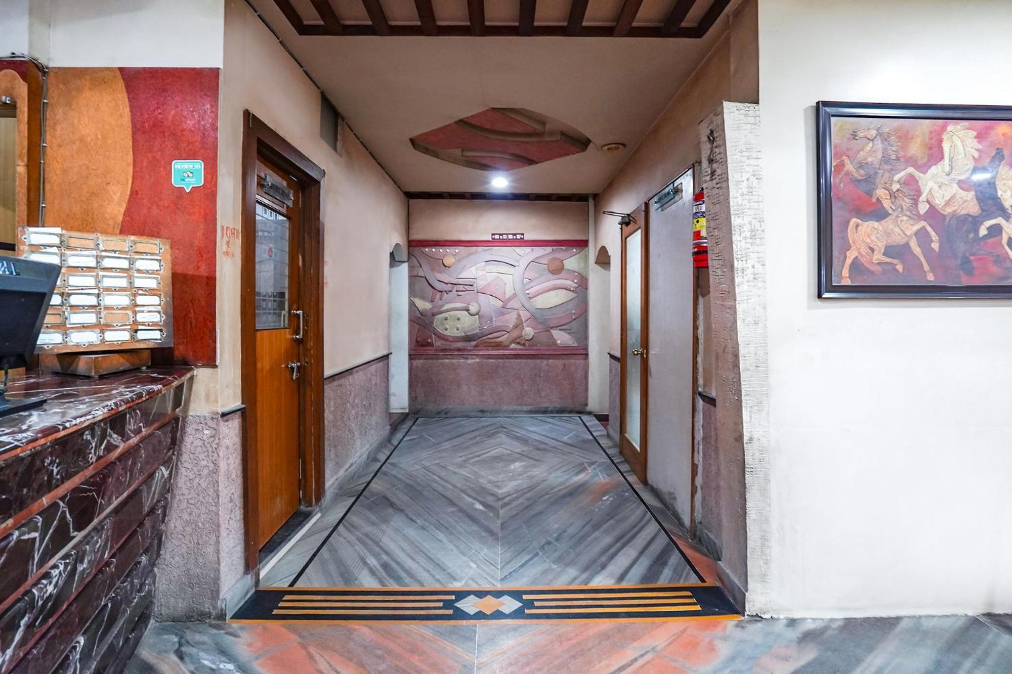 Fabhotel Jagannath - Nr Platinum Hospital, Sitabuldi 那格浦尔 外观 照片